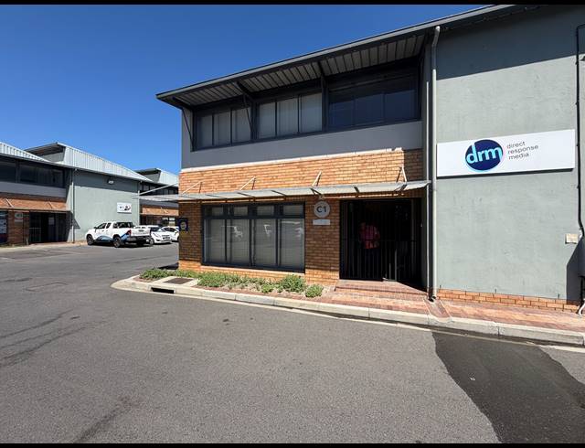 325M² WAREHOUSE TO LET IN AIRPORT INDUSTRIA